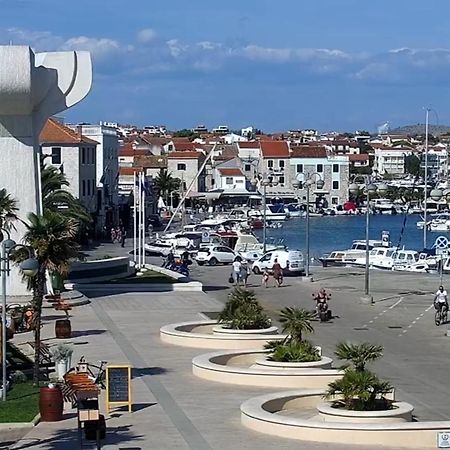 Apartments Mime - Small House Vodice Esterno foto
