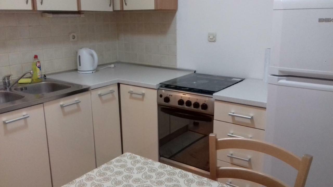 Apartments Mime - Small House Vodice Esterno foto